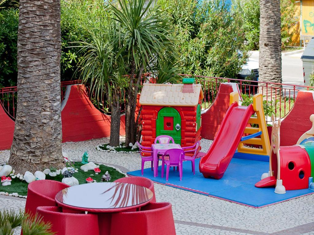 Hotel Ambassador Grottammare Exterior photo